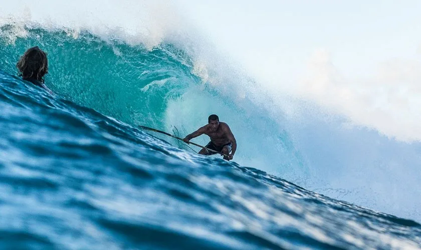 Surfeando en la playa